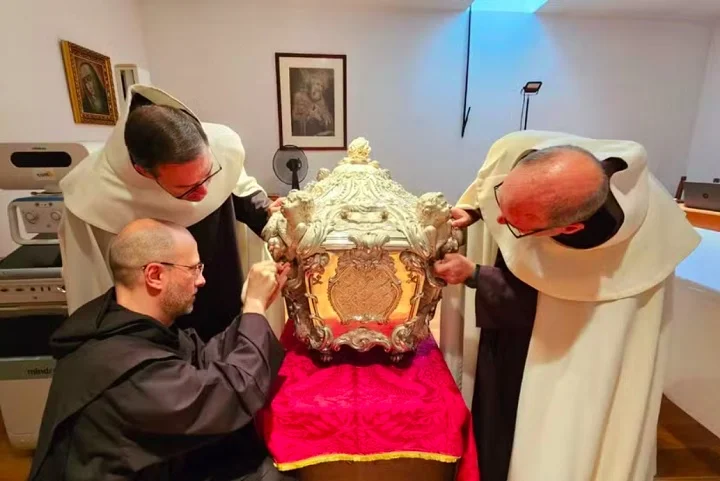 Pra quem não viu: Corpo de santa que morreu há 4 séculos é exumado na Europa - divulgaÃ§Ã£o/Diocese de Ãvila

