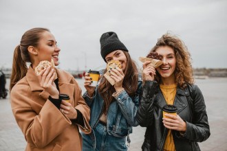 Curiosidades e regras de etiqueta na Europa: o que turistas precisam saber