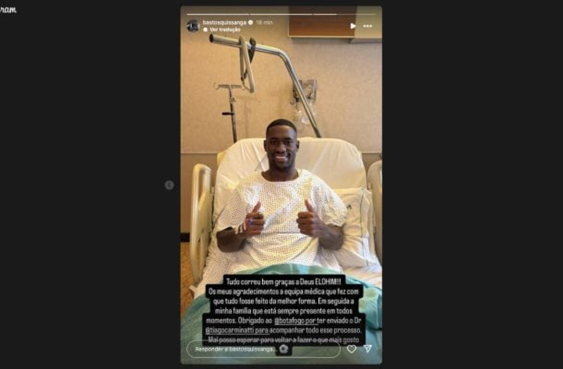 Bastos, do Botafogo, comemora sucesso em cirurgia no joelho