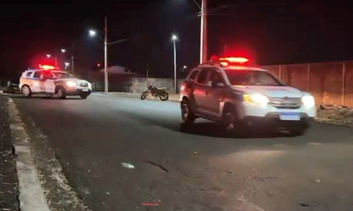 Operação Defensio Vitae cumpre 36 mandados contra facção que eliminava rivais para controlar o tráfico de drogas e armas em Prata, no Triângulo Mineiro  -  (crédito: Divulgação/MPMG)