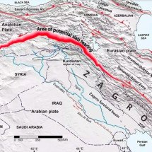 Rompimento de placa oceânica entre o Iraque e o Irã provoca afundamento da Terra - Reprodução/Renas Koshnaw