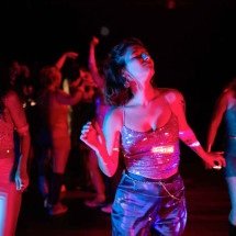 Música eletrônica e teatro se misturam na peça 'Desesperados: o jogo' - Rafael Sandim/Divulgação