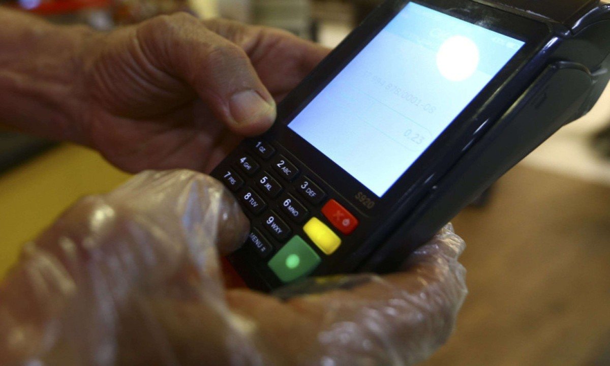 Investigações avaliam participação de alguém de dentro da C&M em fraude milionária -  (crédito: Platobr Politica)