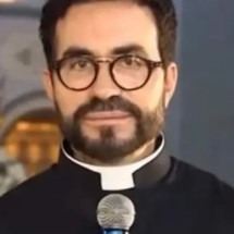 Bispo denuncia Padre Fábio de Melo ao Vaticano por "desvio dos valores cristãos" - Reprodução Instagram 