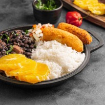Quais as melhores comidas do Brasil, segundo a inteligência artificial - FreePik