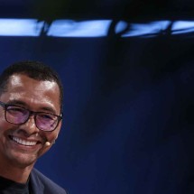 Ex-jogador da Seleção Brasileira, Gilberto Silva tem produzido relatórios das partidas do Mundial de Clubes para a Fifa -  (crédito: PATRICIA DE MELO MOREIRA / AFP – 14/11/23)