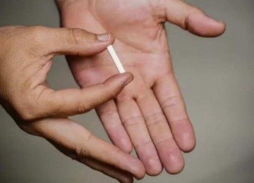 Implante hormonal será oferecido pelo SUS -  (crédito:  Rafa Neddermeyer/Agência Brasil)