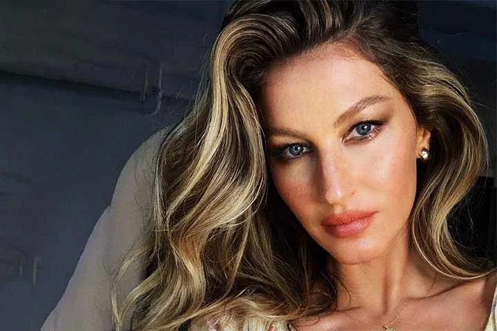 A brasileira Gisele Bündchen aparece em terceiro lugar, com 93,6% de proximidade com a proporção áurea. De acordo com o estudo, seus lábios e nariz atingem 99,4% de harmonia. -  (crédito: Reprodução do instagram @gisele)
