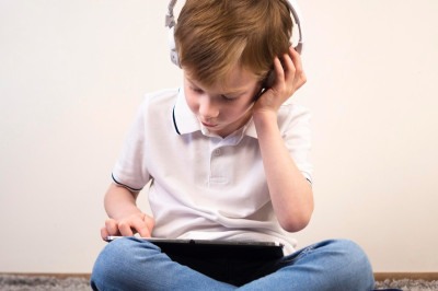 Levantamento mostra que 75% das crianças e adolescentes brasileiros possuem perfil próprio em redes sociais
       -  (crédito:  Freepik)