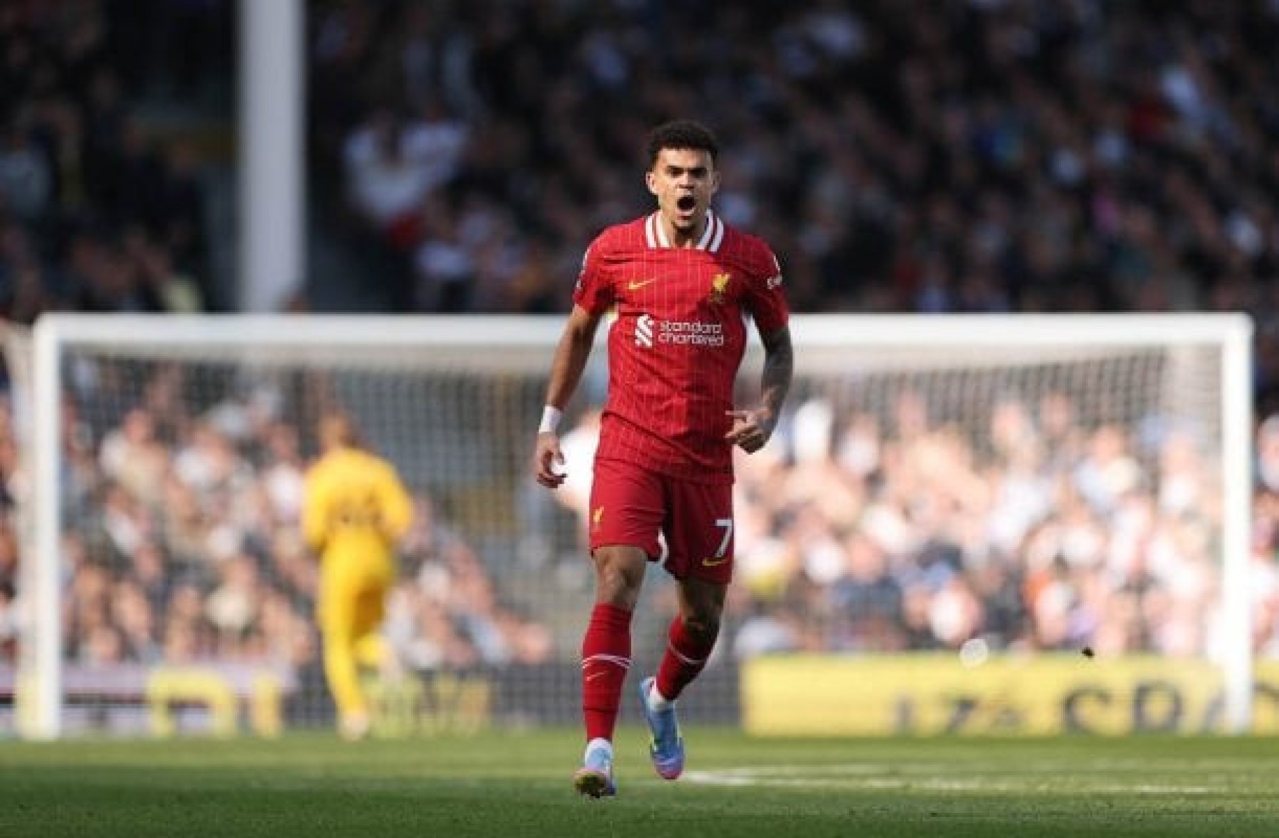 Barcelona muda de alvo após renovação de Nico Williams e mira atacante do Liverpool