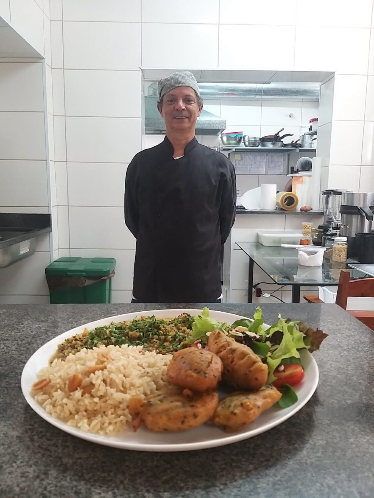 Marcelo Crocco é vegetariano há cerca de 27 anos e, desde a pandemia, trabalha com essa gastronomia 