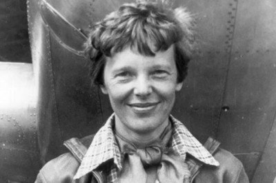 Um mistério que já dura 87 anos continua no ar:  o desaparecimento da aviadora Amelia Earhart. Recentemente, o explorador Tony Romeo anunciou que havia localizado uma mancha no oceano que parecia a aeronave da aviadora.  -  (crédito: reprodução tv globo)