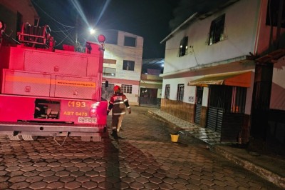 Homem jogou gasolina e ateou fogo na companheira durante discussão -  (crédito: PMMG/Divulgação)