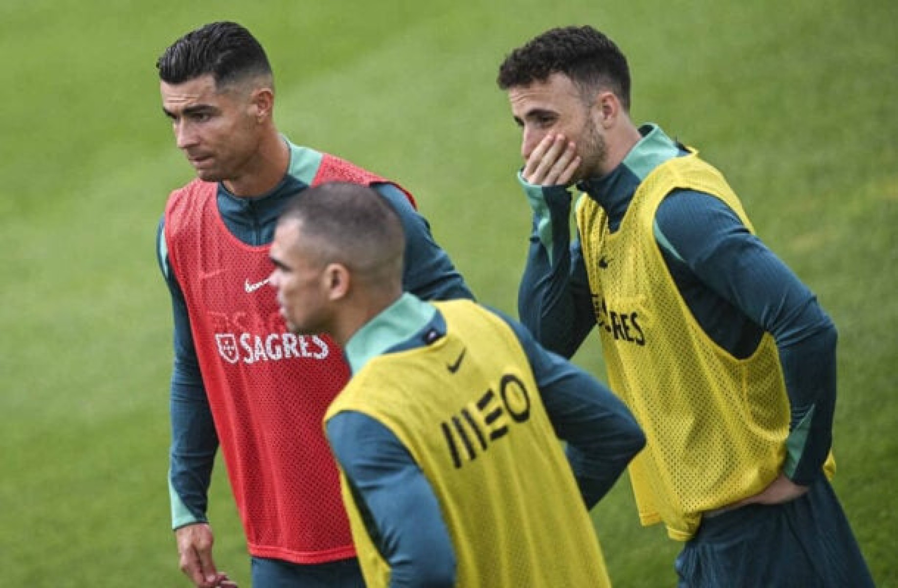Entenda o motivo de Cristiano Ronaldo não ir ao velório de Jota