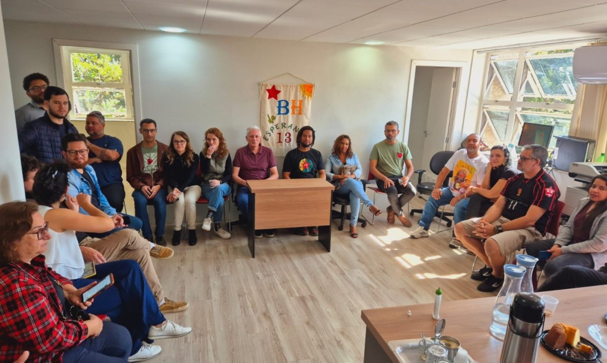 Aliados de Leninha dão coletiva de imprensa em Belo Horizonte - (crédito: JAIR AMARAL/EM/DAPRESS)