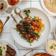 Delícias da culinária árabe: sabores intensos e tradições milenares - Foto de Polina Tankilevitch / Pexels