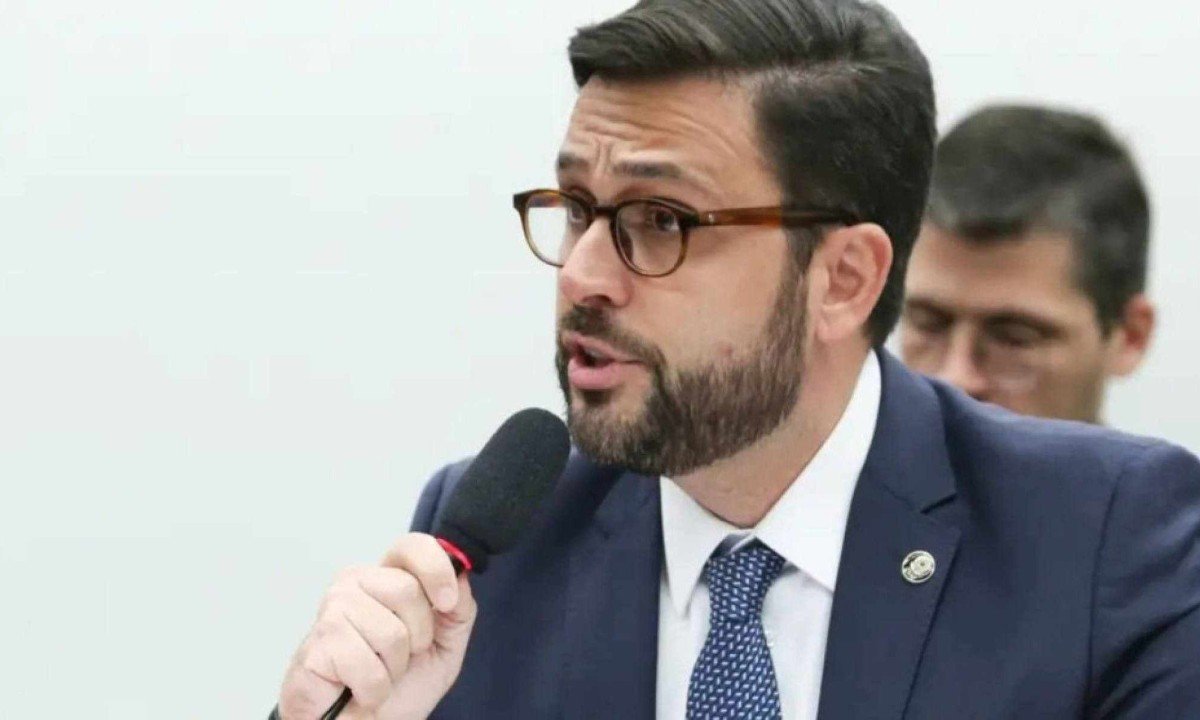 Deputado quer apurar atuação de presidente da CVM em casos sobre BTG -  (crédito: Platobr Economia)