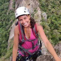 Turista que morreu em queda de rapel em MG será sepultada nesta segunda