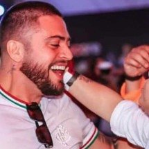 Rodrigo Godoy assume novo romance com carioca discreta nas redes - Tupi - Pablo Oliveira