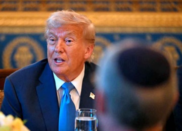 O comentário de Trump é resultado do trabalho de convencimento que vem sendo realizado pelo deputado federal licenciado Eduardo Bolsonaro (PL-SP). -  (crédito: Andrew Caballero-Reynolds/AFP)