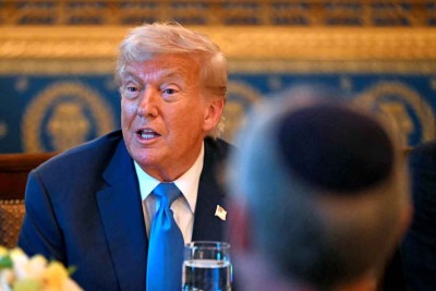 O comentário de Trump é resultado do trabalho de convencimento que vem sendo realizado pelo deputado federal licenciado Eduardo Bolsonaro (PL-SP). -  (crédito: Andrew Caballero-Reynolds/AFP)