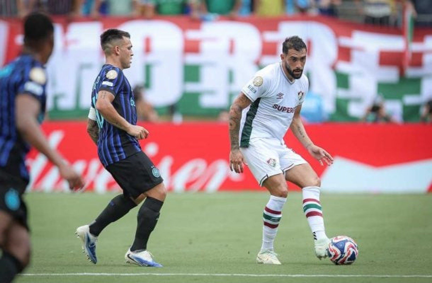 Materazzi exalta desempenho de Freytes, do Fluminense: ‘Rápido, forte, técnico’