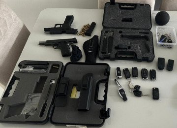 Operação visa o combate ao tráfico de drogas e ao comércio ilegal de armas de fogo  -  (crédito: PF/Divulgação)