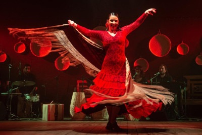 Espetáculo faz combinação de dança flamenca e músicas de Milton Nascimento e Fernando Brant -  (crédito: Elisa Pires/divulgação)