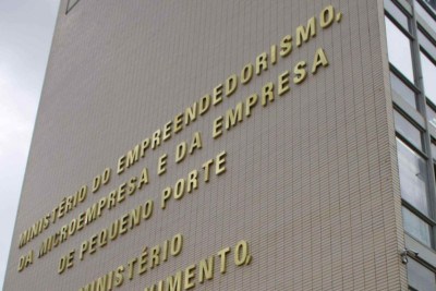 MEI poderá ter orientação grátis de contadores -  (crédito: Platobr Economia)
