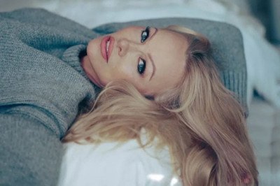 Em destaque por seu papel em “The Last Showgirl”, a atriz canadense Pamela Anderson adicionou uma produção brasileira em sua lista pessoal de melhores filmes do século 21, em pesquisa organizada pelo jornal “The New York Times”. 

 -  (crédito: Reprodução Instagram)