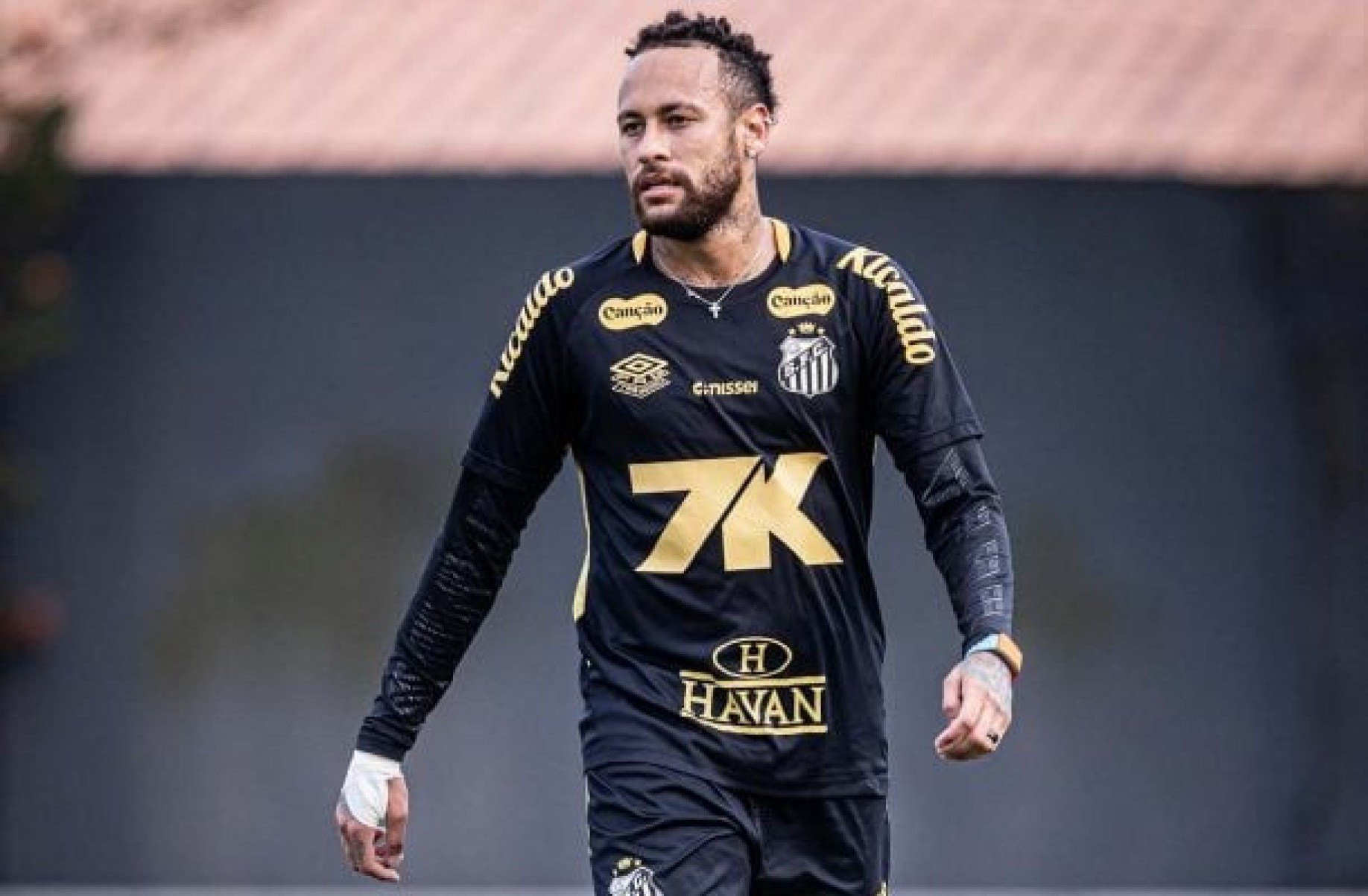 Neymar retorna e Santos se prepara para amistoso no Espírito Santo