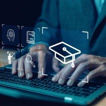 IA na educação: docentes utilizam tecnologia para personalizar o aprendizado -  Shutterstock