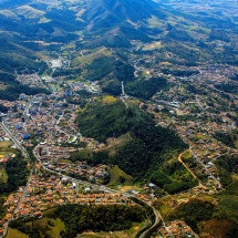 5 destinos para viajar com idosos sem abrir mão do conforto e segurança -  GESP