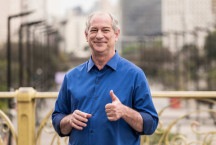 Entrada de Ciro Gomes no PSDB &#233; especulada, mas ainda n&#227;o houve conversa com Perillo