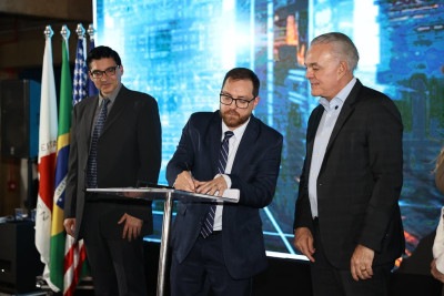 Empresa de data center com IA anuncia investimento de R$ 6 bi no Triângulo -  (crédito:  VALTER DE PAULA)