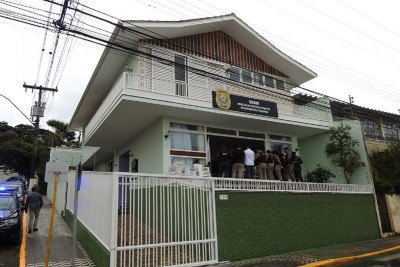 Filha de promotor está presa na Delegacia de Polícia Civil de Itajubá -  (crédito: PCMG)