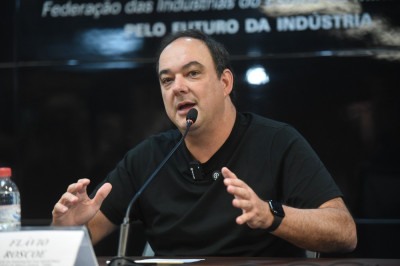 Presidente da Fiemg pede cautela e diz que tarifaço vai prejudicar economia mineira -  (crédito: Gladyston Rodrigues/EM/D.A.Press )