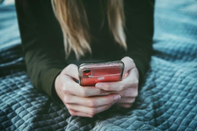 Encontro marcado em aplicativo de relacionamento levou jovem a momentos de pânico -  (crédito: Unsplash)