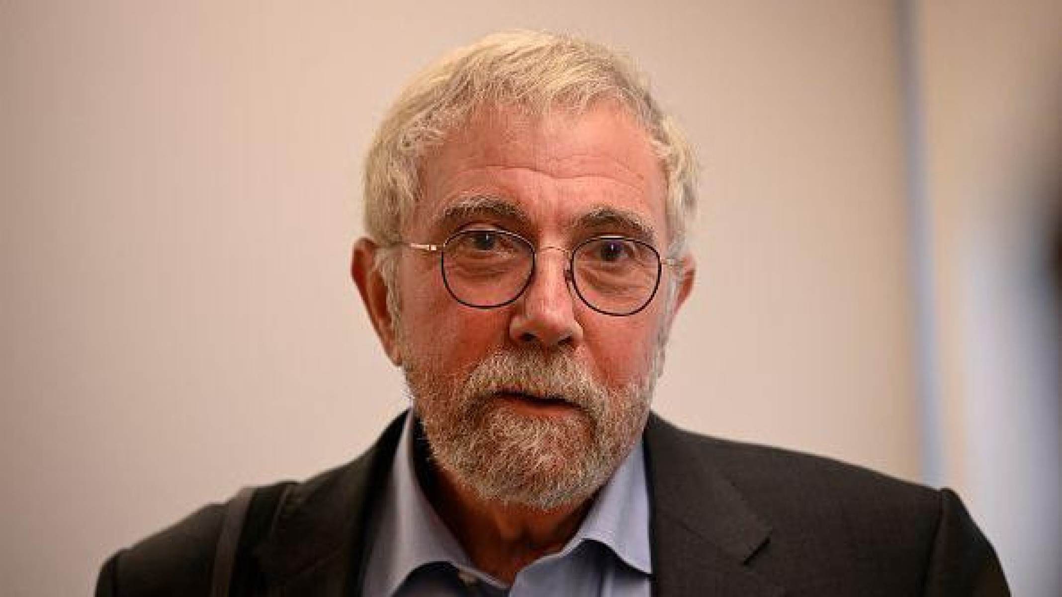 Tarifas de Trump são 'megalomaníacas' e não afetam tanto quanto ele espera o Brasil, diz Nobel de Economia