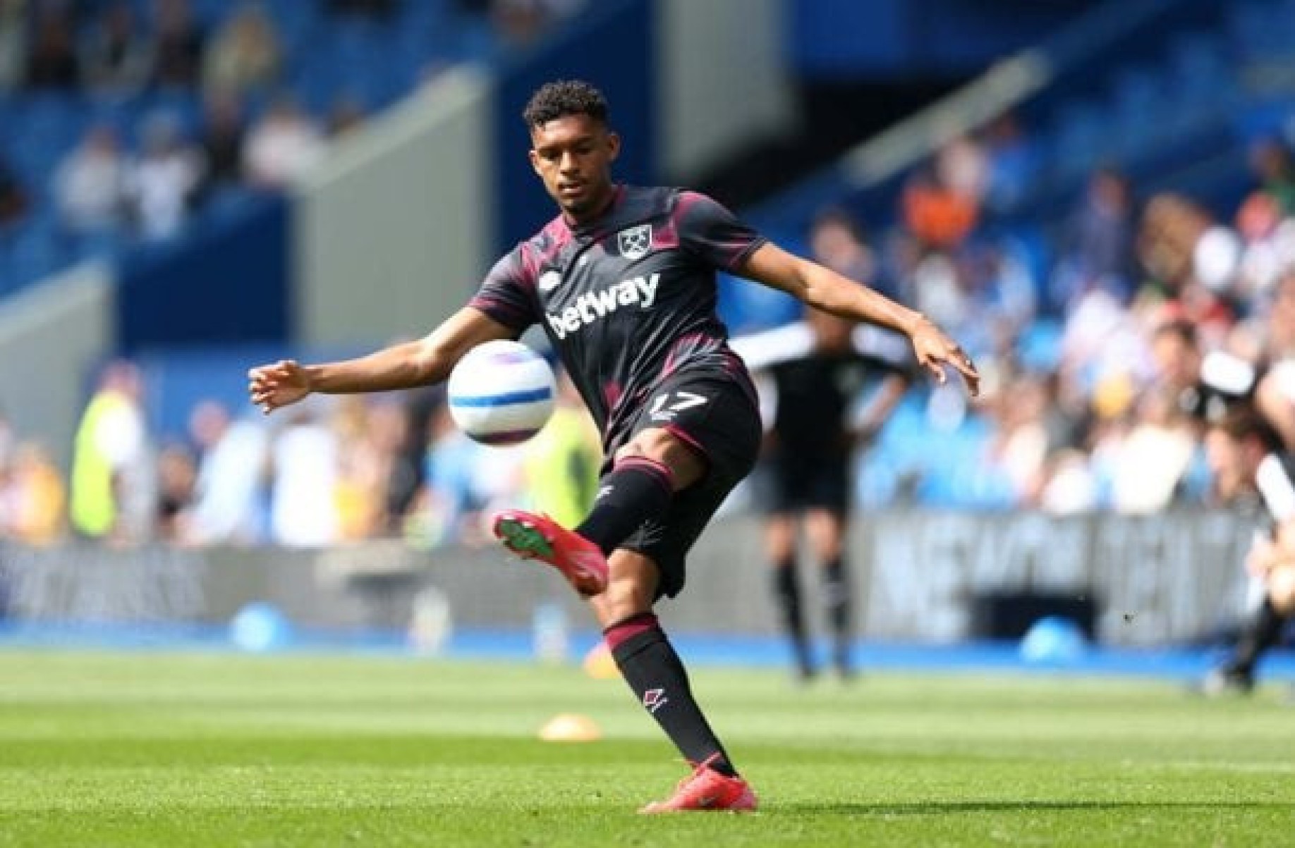 Botafogo pode mudar alvo após ‘não’ do West Ham por ex-Palmeiras