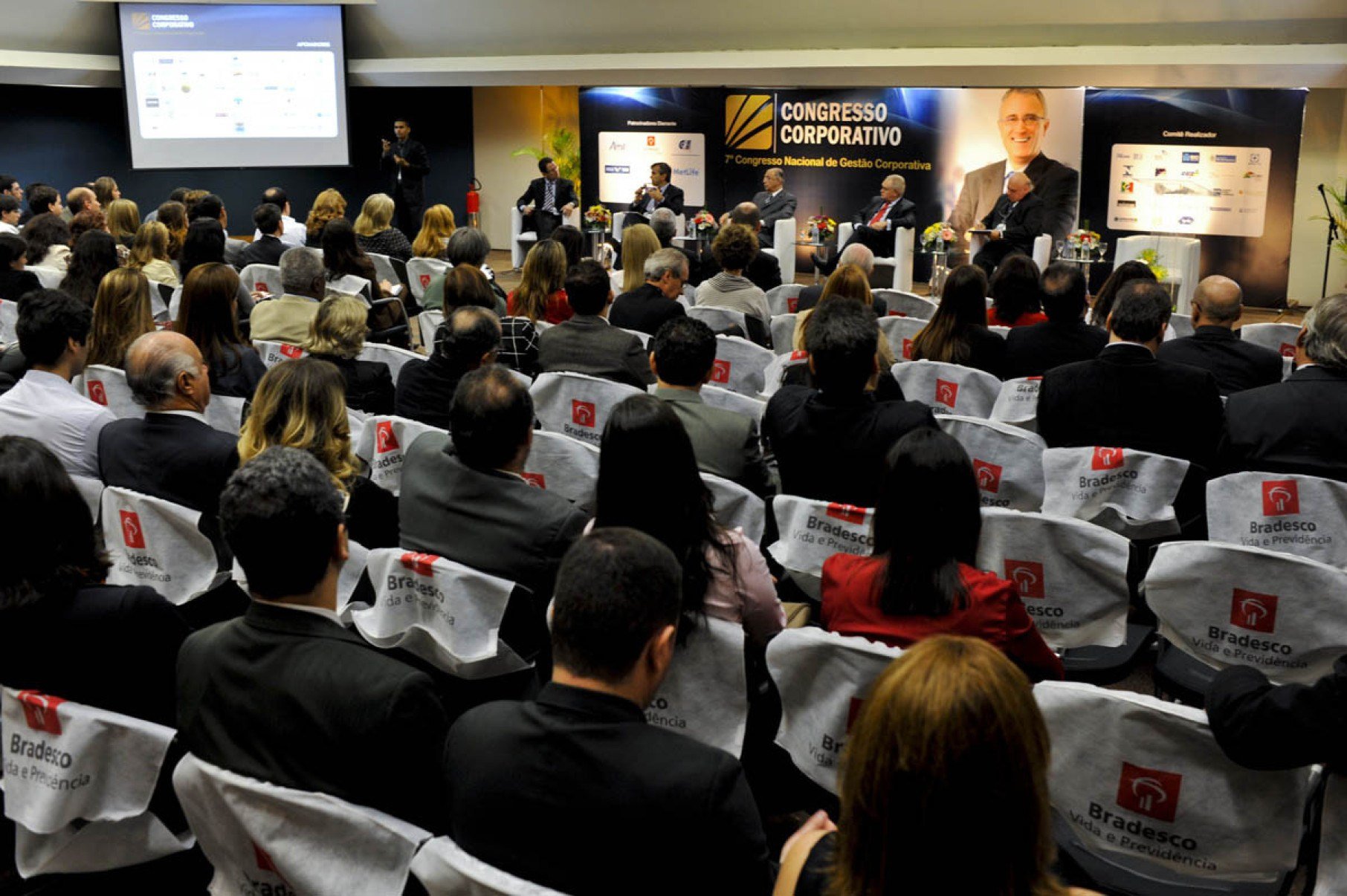 Congresso Corporativo debaterá o futuro da gestão no Brasil - DINO