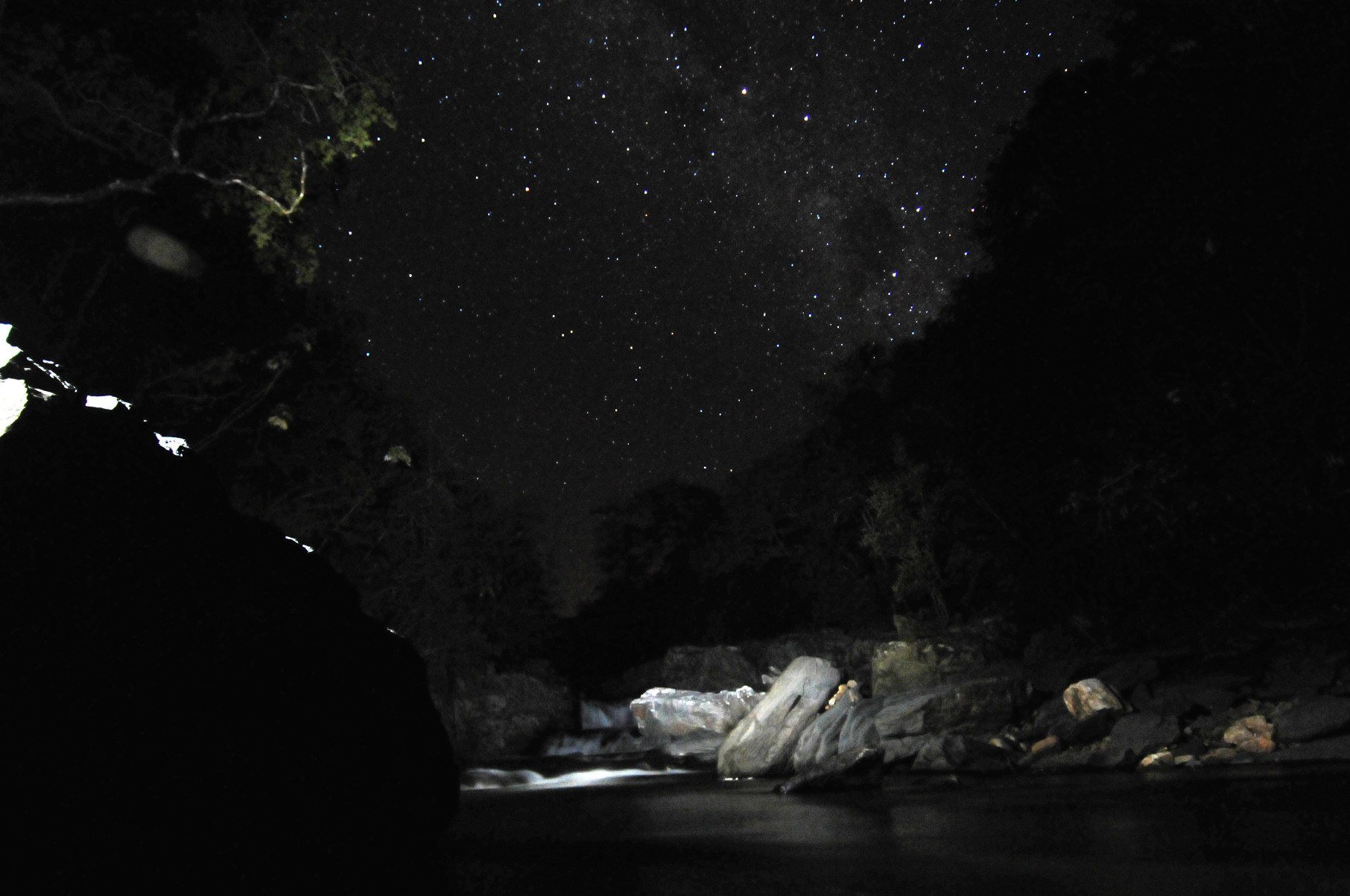  Serra da Canastra (MG)
- Ramon Lisboa/EM/D.A Press. Brasil. Sao Roque de Minas - MG. Expedicao Canastra 2017. Encontro nacional de mateiros para travessia na Serra da Canastra. Na foto, noite estrelada visto da serra da Canastra.