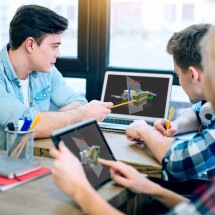 Seequent apoia jovens talentos no Programa Desenvolver
 - DINO