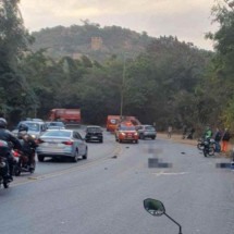 Acidente entre carro e motos mata dois e deixa feridos na BR-262, em Sabará - Divulga&ccedil;&atilde;o/Corpo de Bombeiros