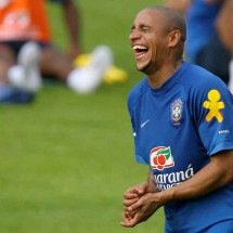 Idolatria - RODOLFO BUHRER/GAZETA DO POVO – 29/6/06