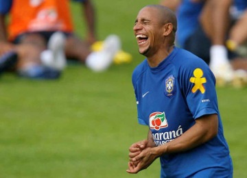 Roberto Carlos é um dos principais laterais-esquerdos da história da Seleção Brasileira -  (crédito: RODOLFO BUHRER/GAZETA DO POVO – 29/6/06)