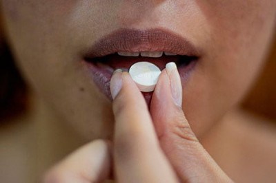 Você sabia que a dipirona, um dos medicamentos mais comercializados no Brasil, é proibido há décadas nos Estados Unidos e em parte da União Europeia? Entenda essa história no Flipar! -  (crédito: Danilo Alvesd/Unsplash)