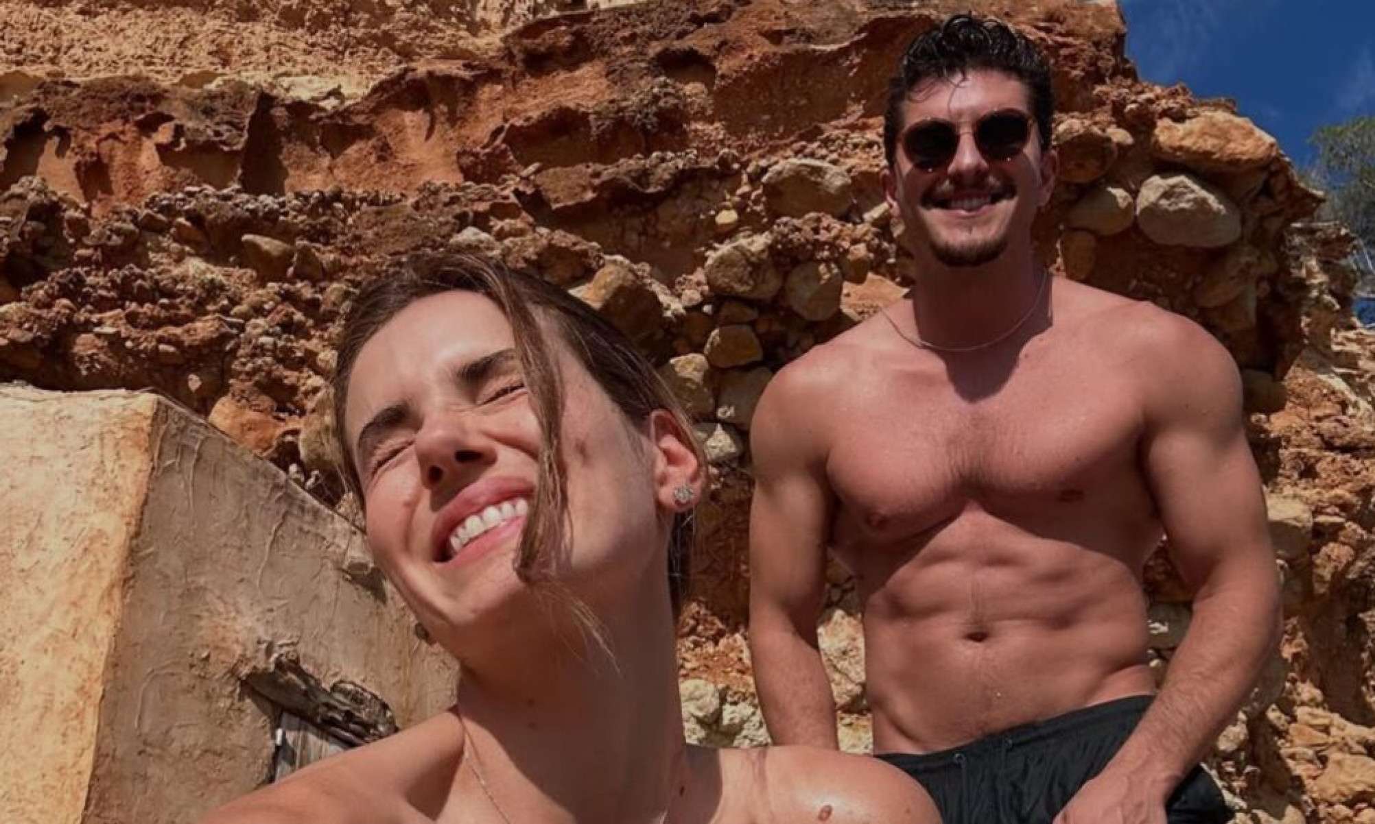 Camila Queiroz anuncia gravidez com Klebber Toledo - Tupi - Pablo Oliveira