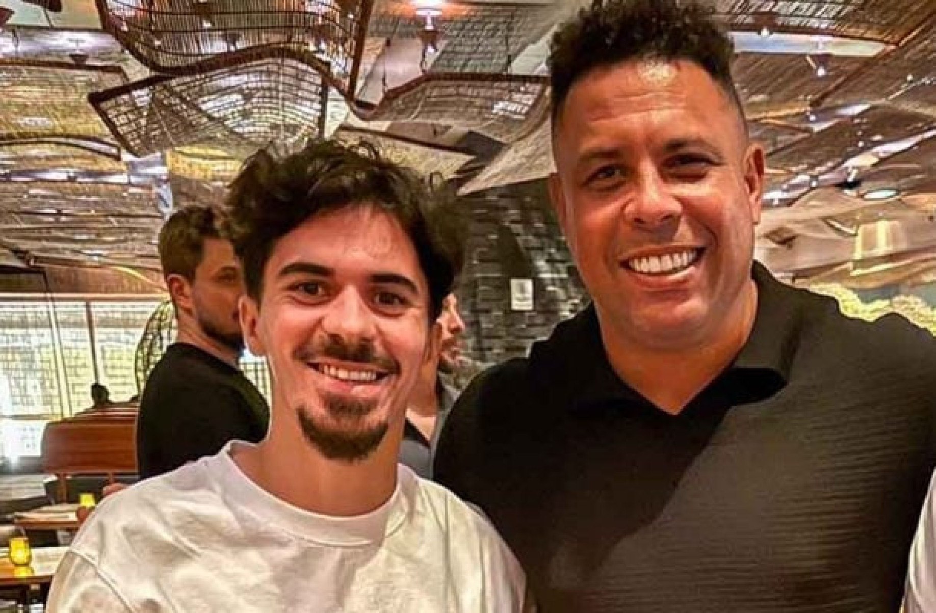 Ronaldo rasga elogios a Vitinha: ‘Fiquei muito impressionado’