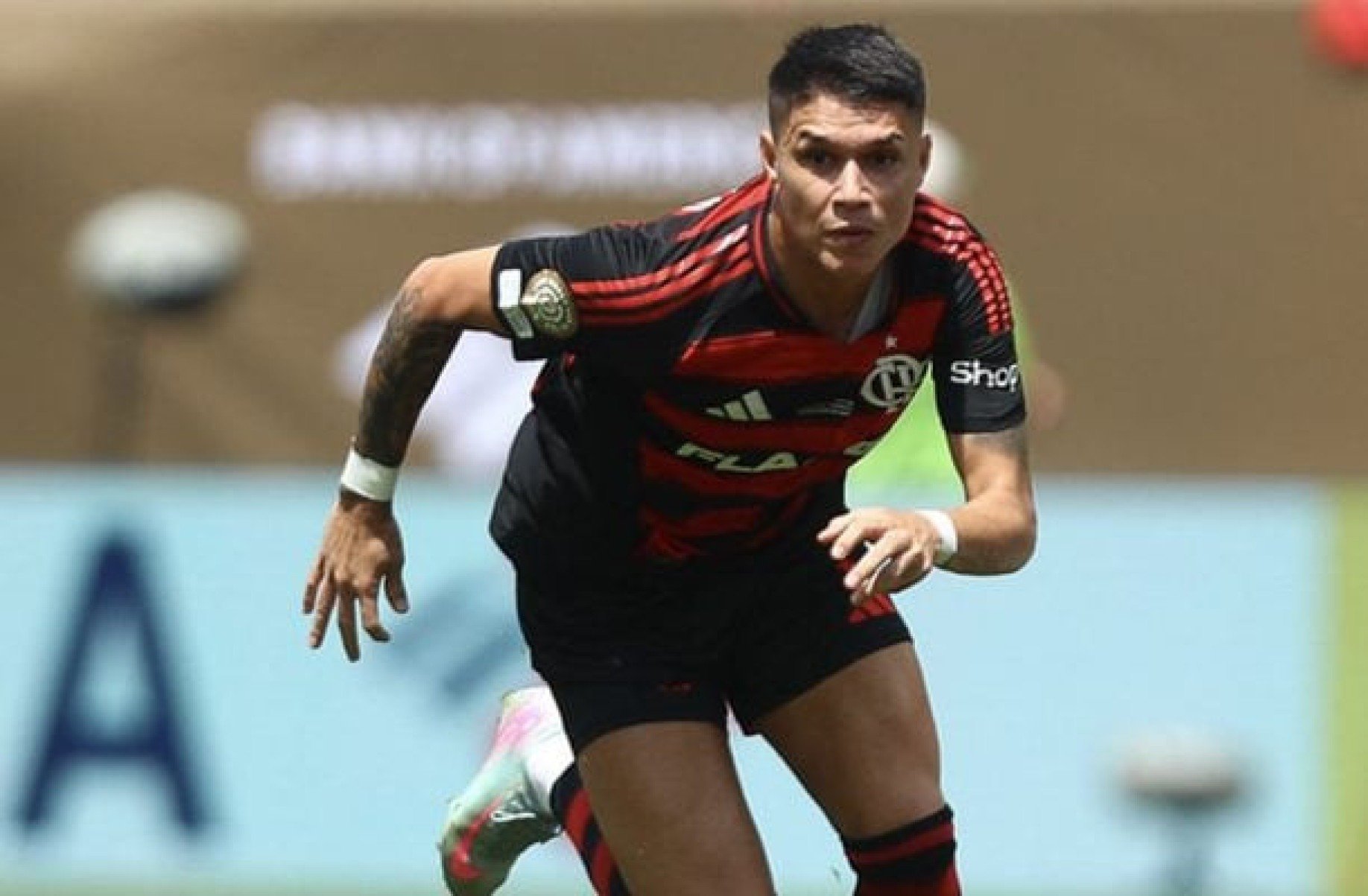 Luiz Araújo explica por que não comemorou gol do Flamengo